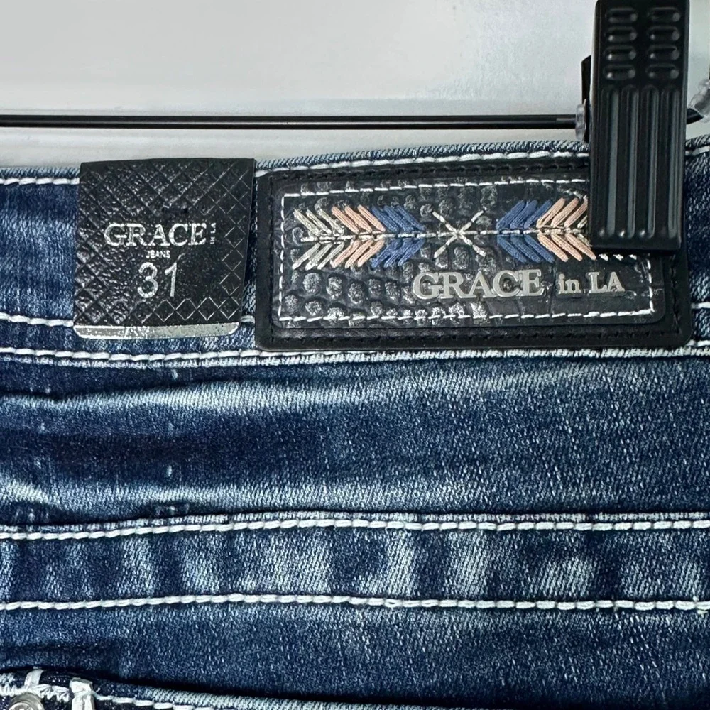 Grace in LA Women's Bootcut Jeans 31 NWT Cow Skull Embellished Easy Fit‎ Y2K